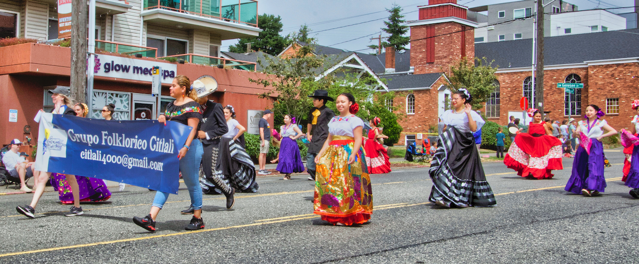 West Seattle Grand Parade sees the resumption of a tradition Westside